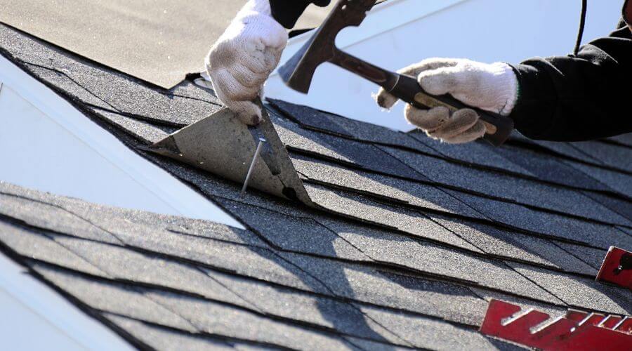 Expert Emergency Roof Repairs services in Lewisville, AR